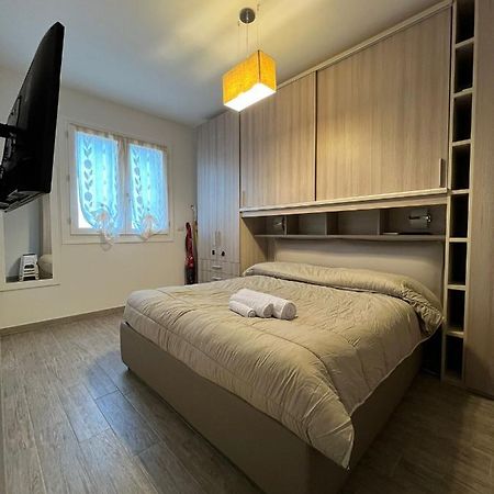 Pm 10 Via Joan Miro Guest House ألغيرو المظهر الخارجي الصورة