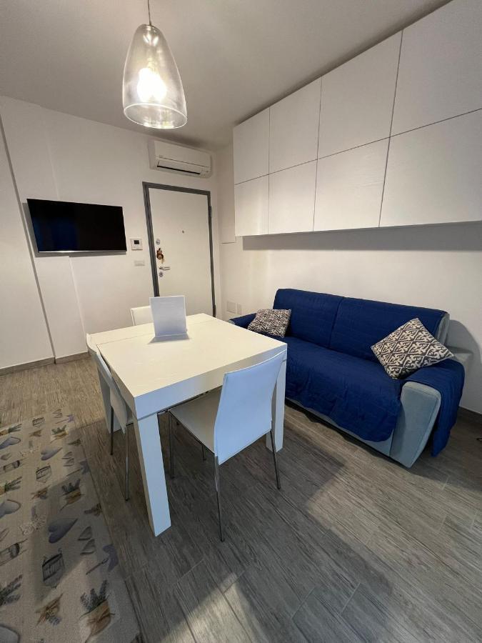 Pm 10 Via Joan Miro Guest House ألغيرو المظهر الخارجي الصورة